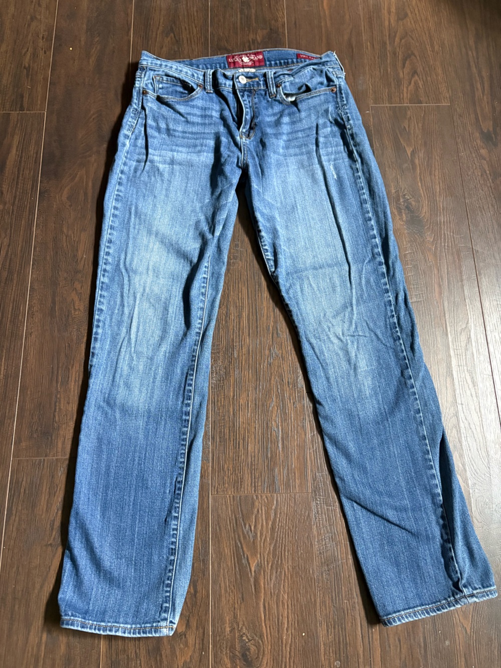 Lucky Brand Denim Jeans in Blue with Red Tag